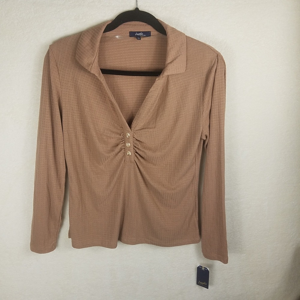 Angels Forever Young Top Women Large Tan NWT Ribbed‎ Ruched V-Neck Long Sleeve
